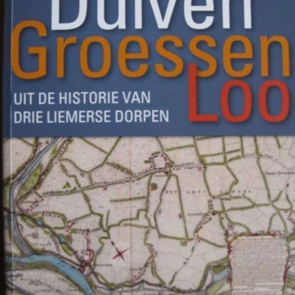 Cover van het boek met een oude landkaart er op.